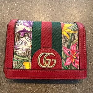 GG Supreme Monogram Flora Web Ophidia Card Case Red